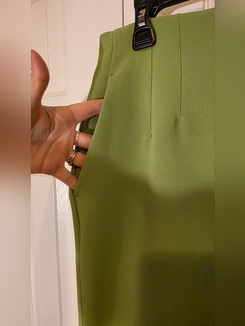 Dynamite Kendall Slim Leg High Rise Pant 10 In muted chartreuse green - Picture 4 of 9
